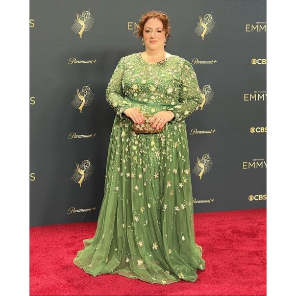 NWT Mac Duggal 5533 Green Embellished High Neck Long Sleeve A Line Gown Size 12 - Picture 5 of 14